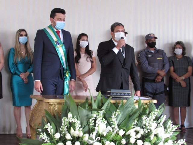 Prefeito Maninho dá posse Secretarios parte 003