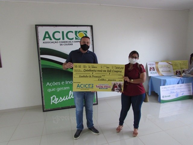 Entrega dos premios da campanha Natal Feliz do Consumidor