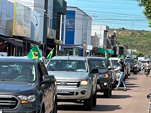 Carreata Movimento Verde Amarelo Colíder