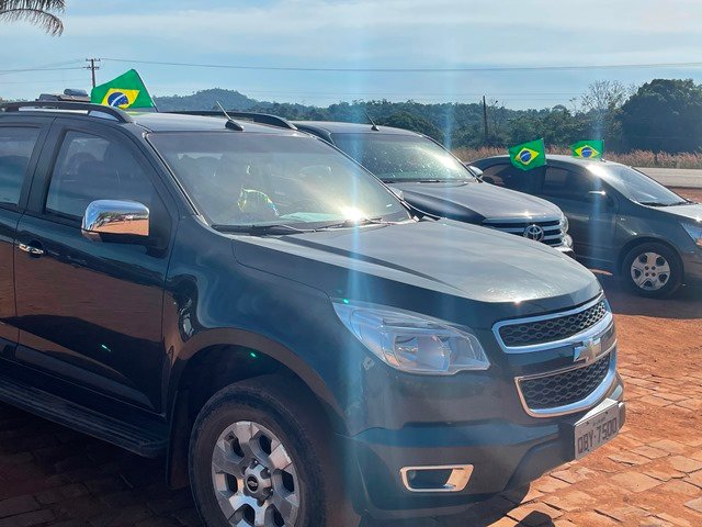 Carreata Movimento Verde Amarelo Colíder