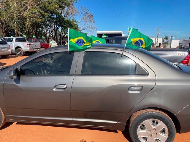 Carreata Movimento Verde Amarelo Colíder