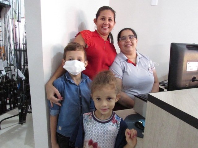 Reinaugurado hoje de manhã (31), Cabeça Pesca & Variedades em Colíder.