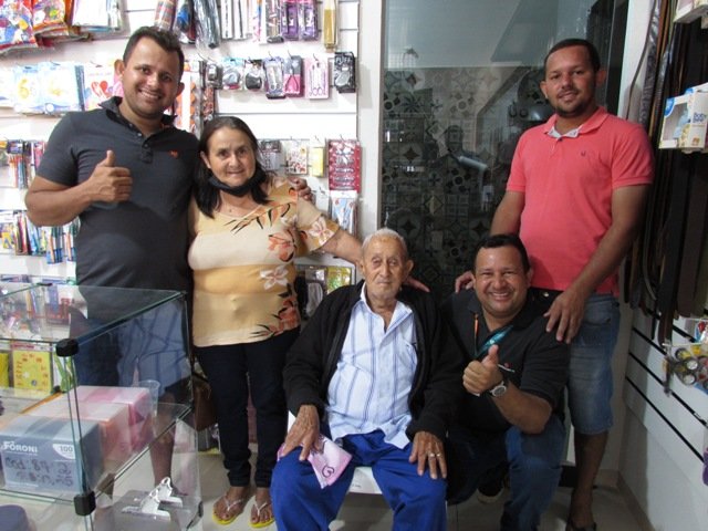 Reinaugurado hoje de manhã (31), Cabeça Pesca & Variedades em Colíder.