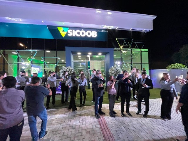 Reinauguração SICOOB norte de Colider parte 003
