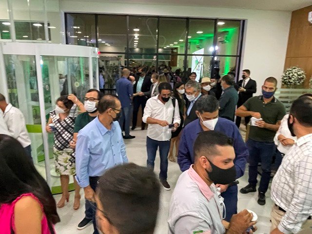 Reinauguração SICOOB norte de Colider parte 003