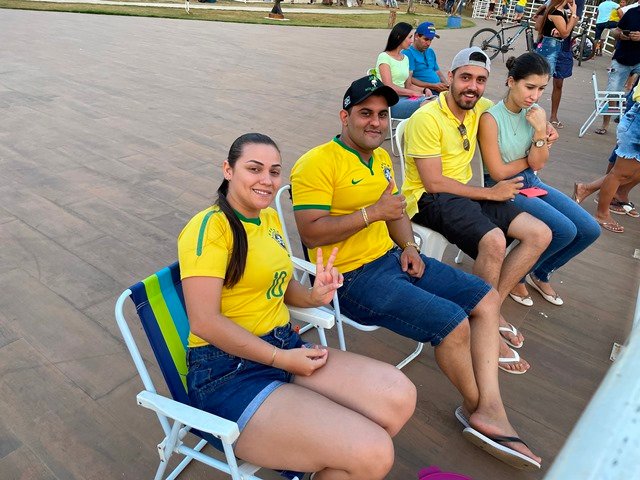 Sociedade Colidense aproveitaram feriado de 7 de Setembro para manisfestar