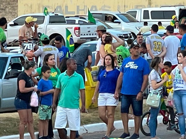 Sociedade Colidense aproveitaram feriado de 7 de Setembro para manisfestar