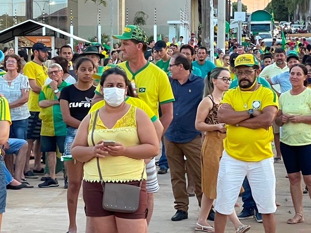 Sociedade Colidense aproveitaram feriado de 7 de Setembro para manisfestar