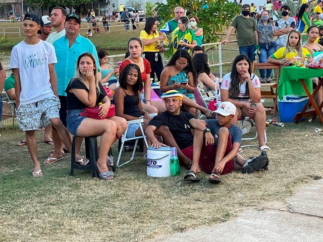 Sociedade Colidense aproveitaram feriado de 7 de Setembro para manisfestar