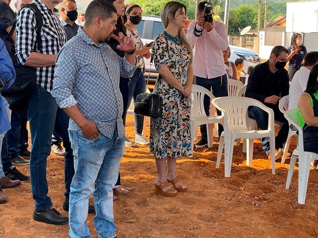 Prefeito Maninho realiza a entrega da 1ª Usina Asfaltica de Colíder. (parte 01)