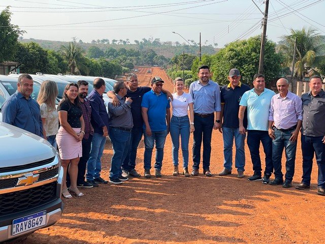 Prefeito Maninho realiza a entrega da 1ª Usina Asfaltica de Colíder. (parte 01)