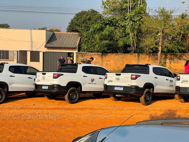 Prefeito Maninho realiza a entrega da 1ª Usina Asfaltica de Colíder. (parte 01)
