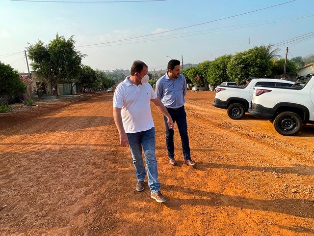 Prefeito Maninho realiza a entrega da 1ª Usina Asfaltica de Colíder. (parte 01)