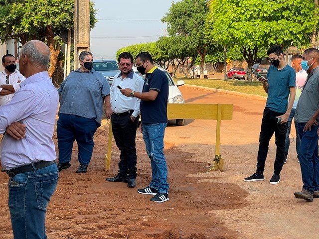 Prefeito Maninho realiza a entrega da 1ª Usina Asfaltica de Colíder. (parte 01)