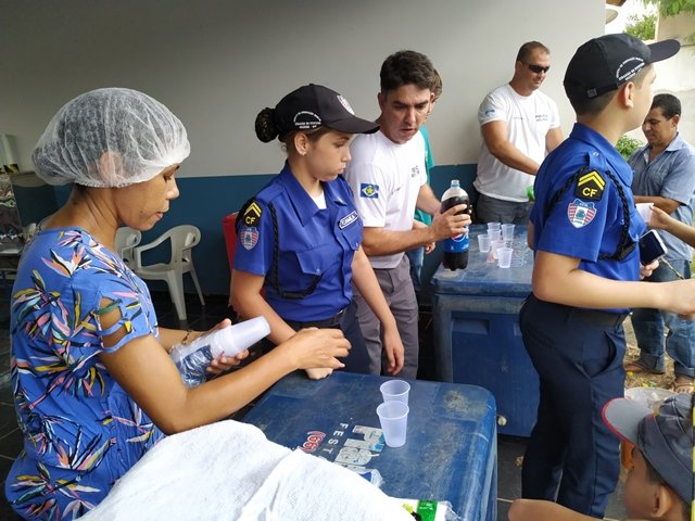 1ª Festa das Crianças na Caserna em Colíder parte 001