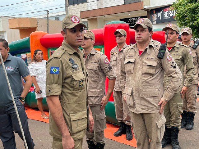1ª Festa das Crianças na Caserna em Colíder parte 007