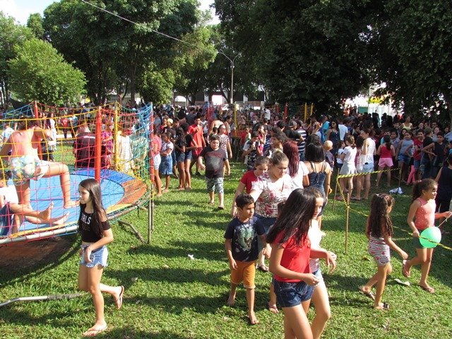 1ª Festa Criança Mais Feliz parte 001