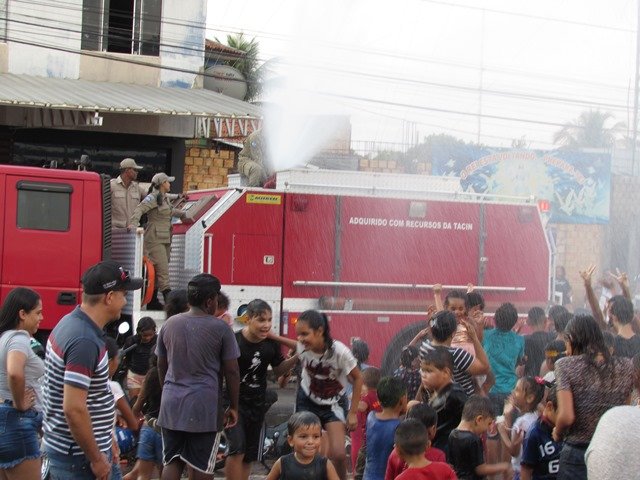 1ª Festa Criança Mais Feliz parte 004