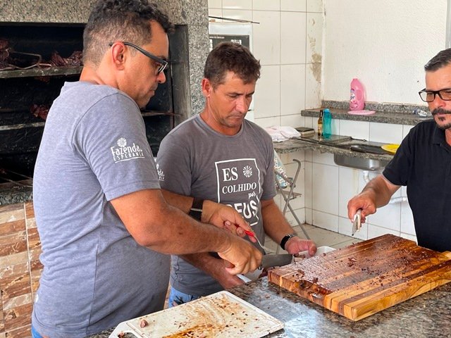 Almoço Beneficente Fazenda Esperança Bento XVI parte 001