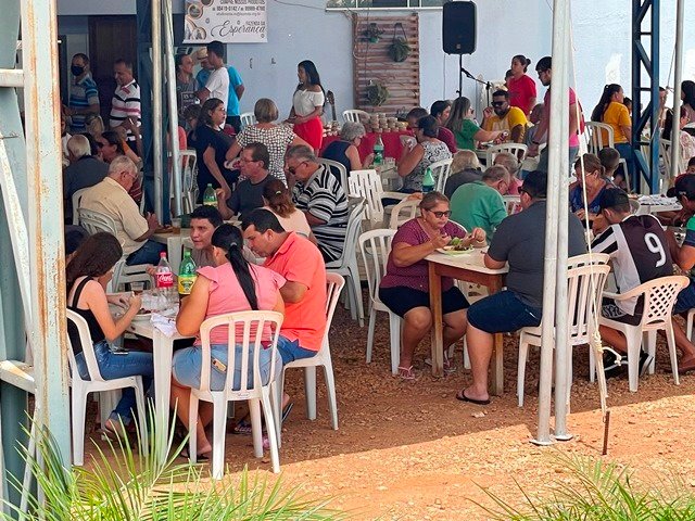 Almoço Beneficente Fazenda Esperança Bento XVI parte 001