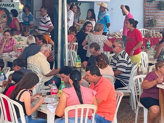 Almoço Beneficente Fazenda Esperança Bento XVI parte 001