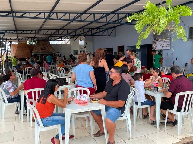 Almoço Beneficente Fazenda Esperança Bento XVI parte 001
