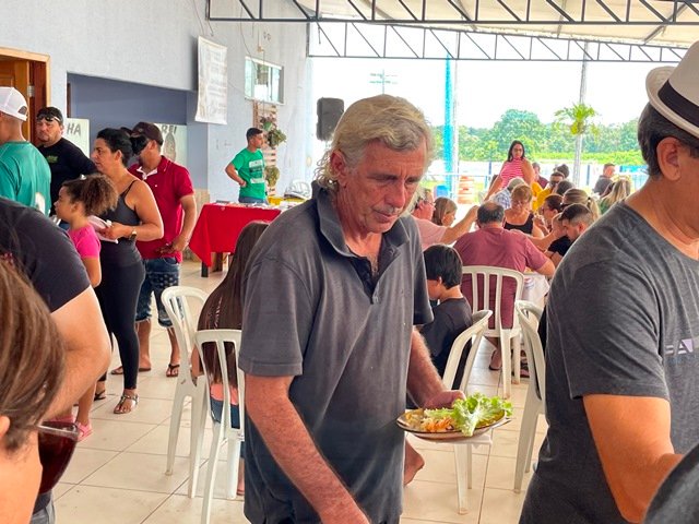 Almoço Beneficente Fazenda Esperança Bento XVI parte 002