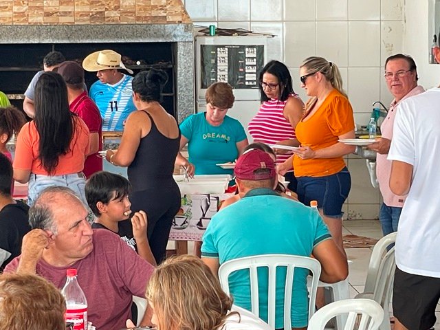 Almoço Beneficente Fazenda Esperança Bento XVI parte 002