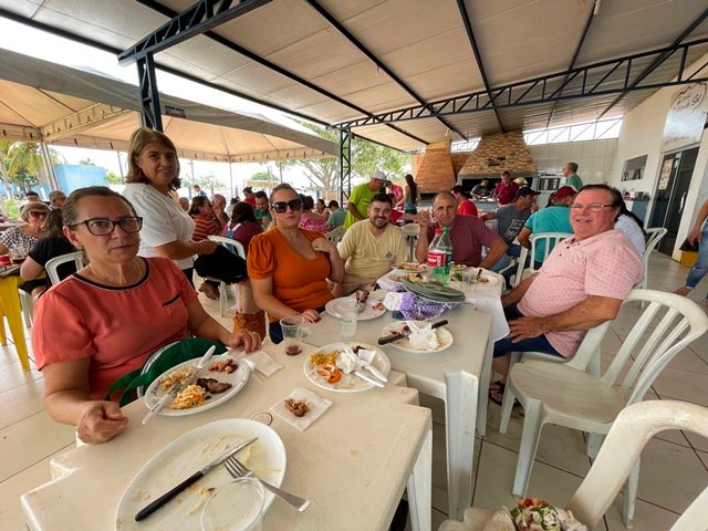 Almoço Beneficente Fazenda Esperança Bento XVI parte 002