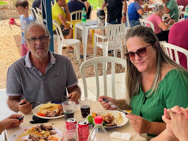 Almoço Beneficente Fazenda Esperança Bento XVI parte 002