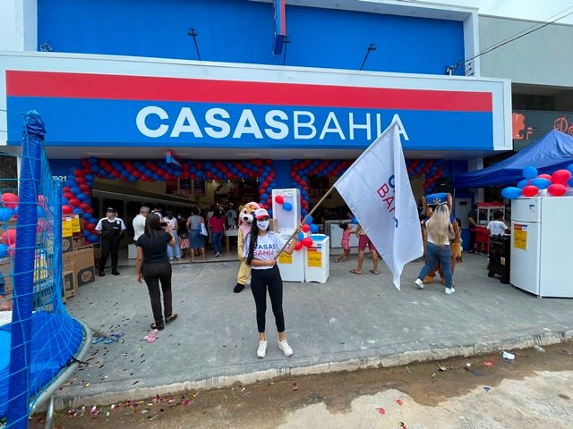 Inauguração das Casas Bahia em Colíder