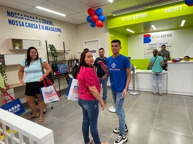 Inauguração das Casas Bahia em Colíder