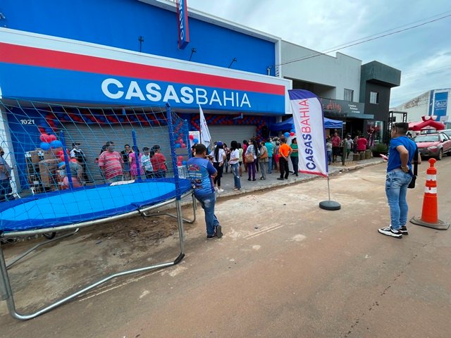 Inauguração das Casas Bahia em Colíder