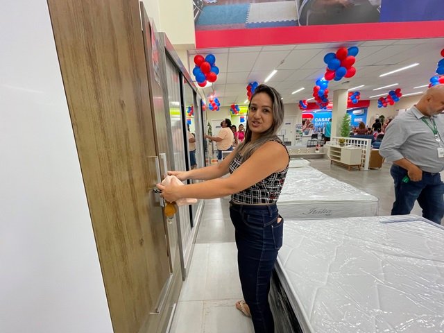 Inauguração das Casas Bahia em Colíder