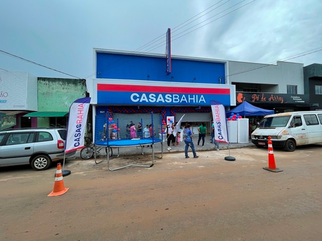 Inauguração das Casas Bahia em Colíder