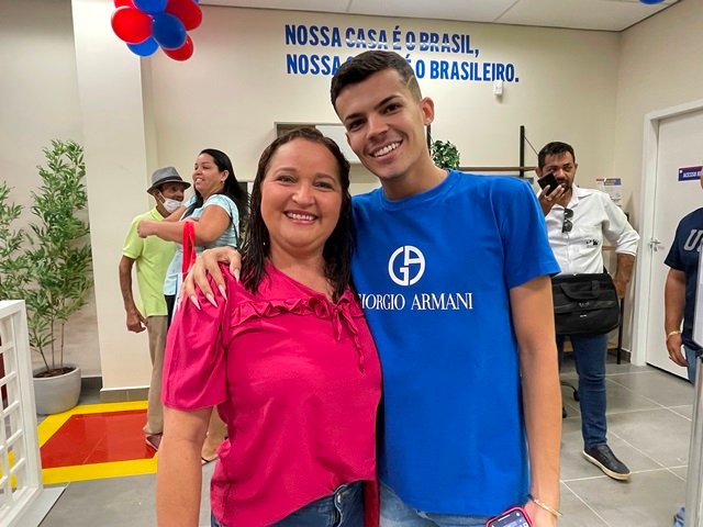Inauguração das Casas Bahia em Colíder