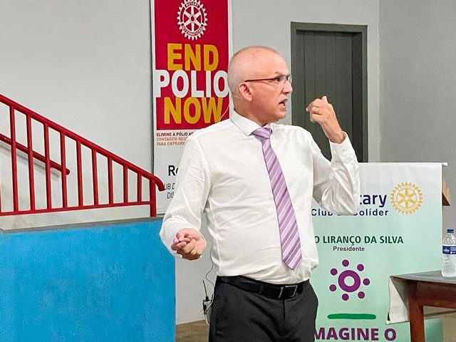 Palestra Rotary de Colider violência contra Mulheres
