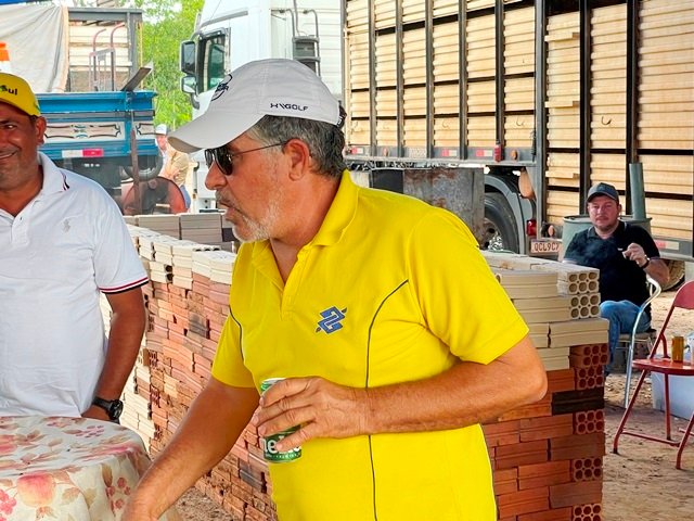 Manifesto contra eleições presidenciais de 2022 e bloqueio da MT-320 parte 002