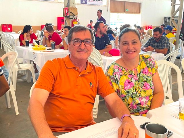 Realizada ontem em Colíder a 15ª Festa do Porco do Rotary