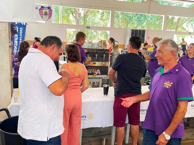 Realizada ontem em Colíder a 15ª Festa do Porco do Rotary