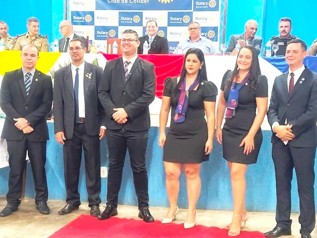 Posse Presidente Valdir Salustiano Rotary Club de Colider parte 001