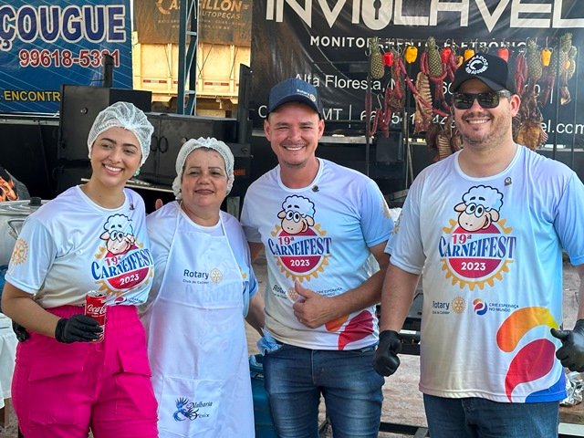 Aconteceu com a presença de grande publico a festa da 19ª Carneifest parte 02