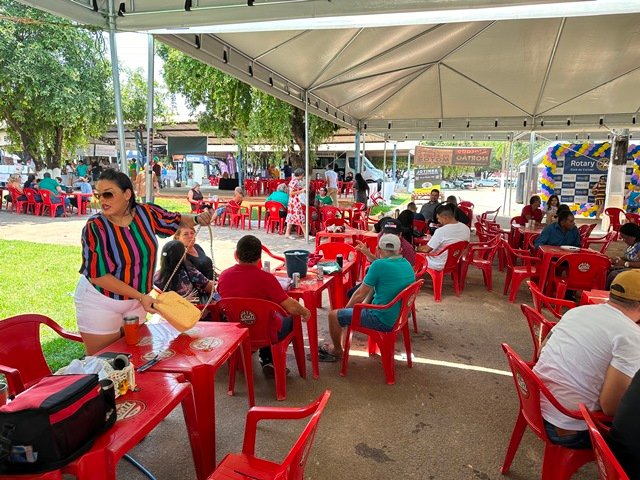 Aconteceu com a presença de grande publico a festa da 19ª Carneifest parte 02