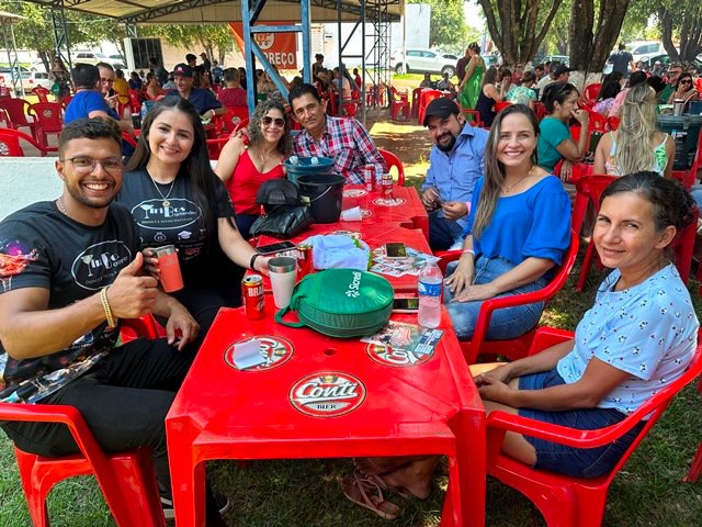 Aconteceu com a presença de grande publico a festa da 19ª Carneifest parte 02