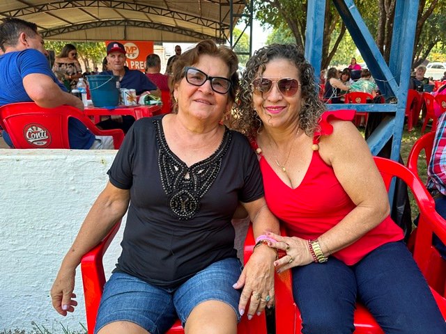 Aconteceu com a presença de grande publico a festa da 19ª Carneifest parte 02