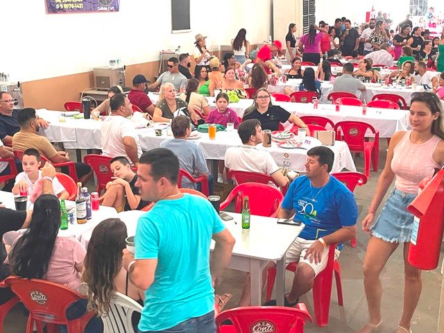 16ª Festa do Porco Rotary de Colider