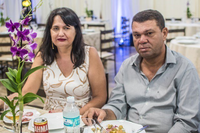Angulo Pesquisas entrega os certificados dos melhores do ano de 2024 parte 01