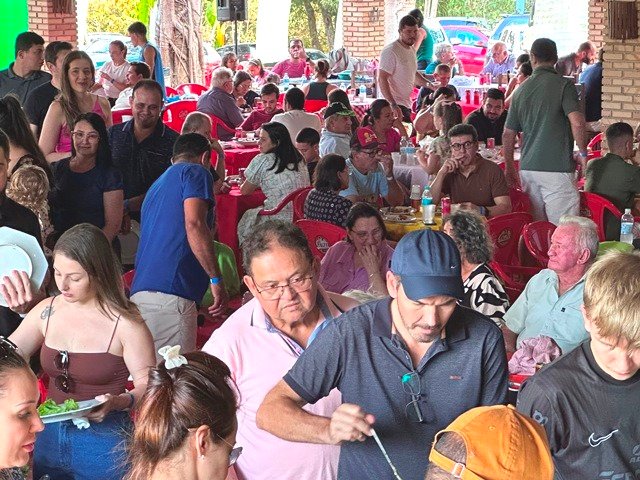 Almoço Benificiente Ines parte 002