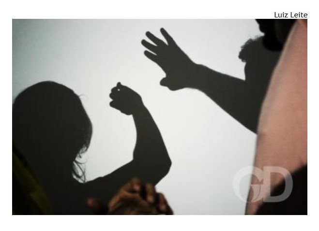 Idoso é preso por agredir esposa com tapas no rosto