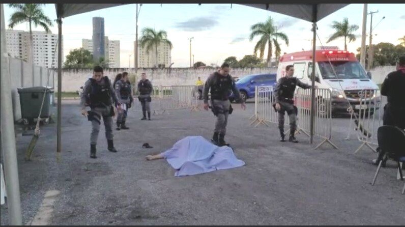 Vigilante é morto a tiros em estacionamento do Sesi Papa; veja vídeos